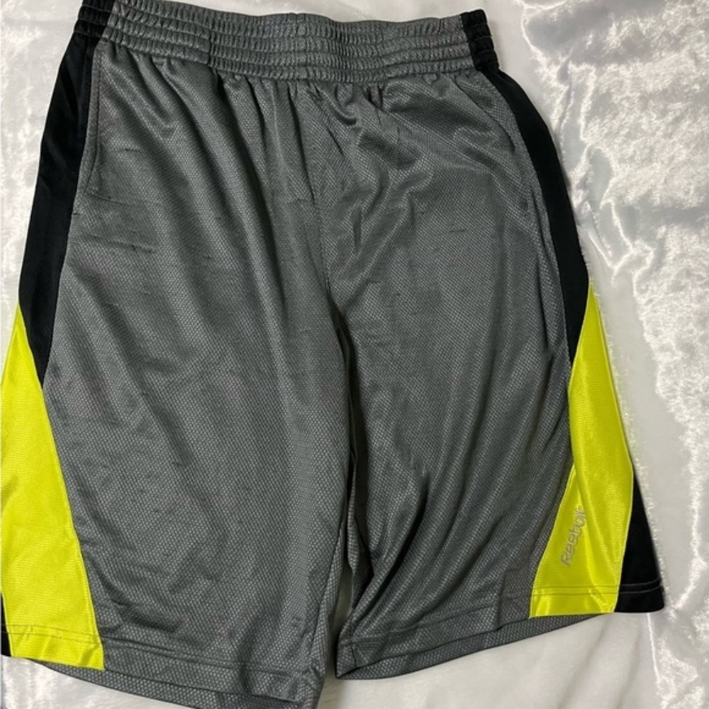 Reebok Basketball Men’s Shorts Large